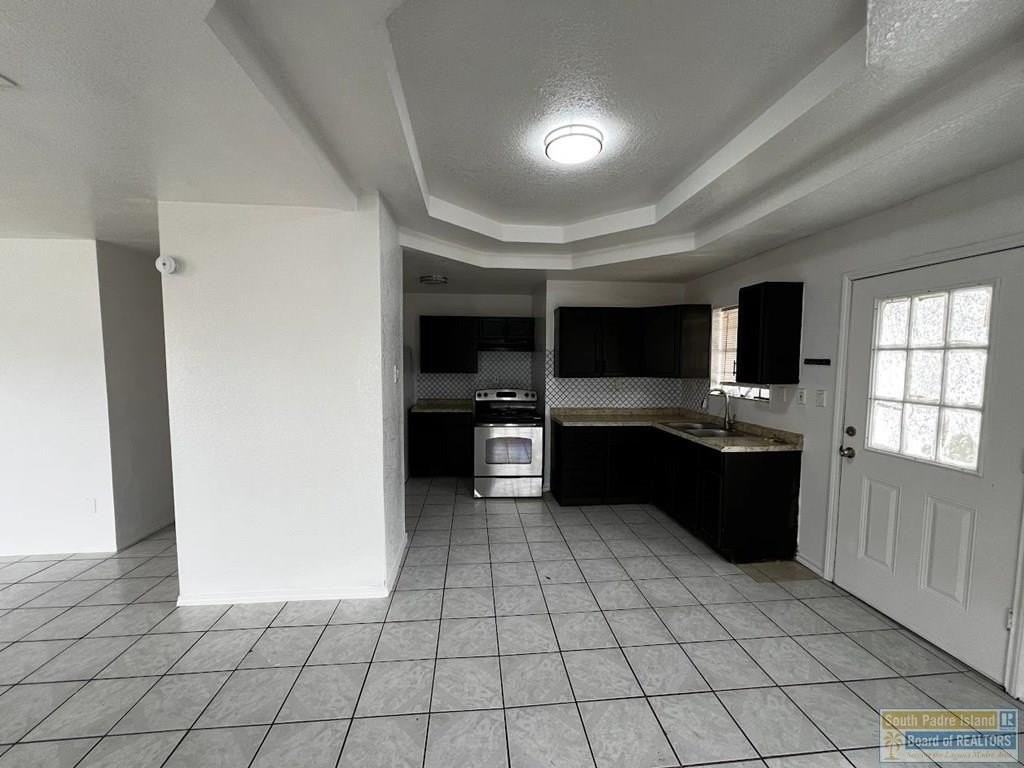 5105 Villa Bonita St - Photo 3 of 11