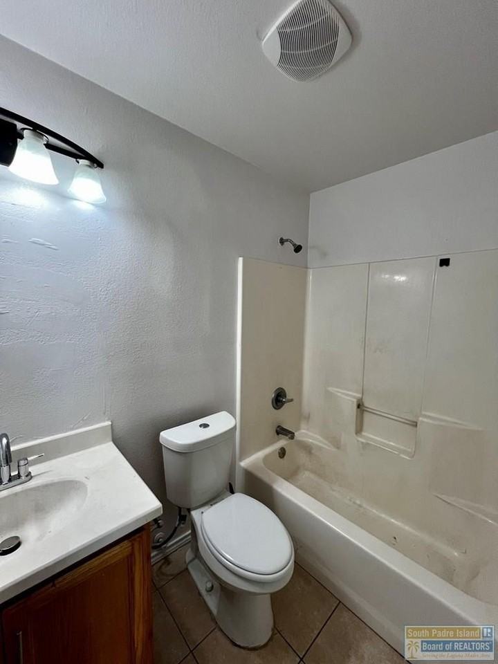 2656 Malta St - Photo 6 of 12