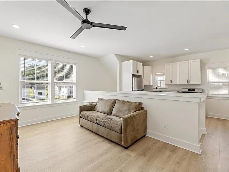 4064 Biltmore Ave ## 1 - Photo 2 of 10