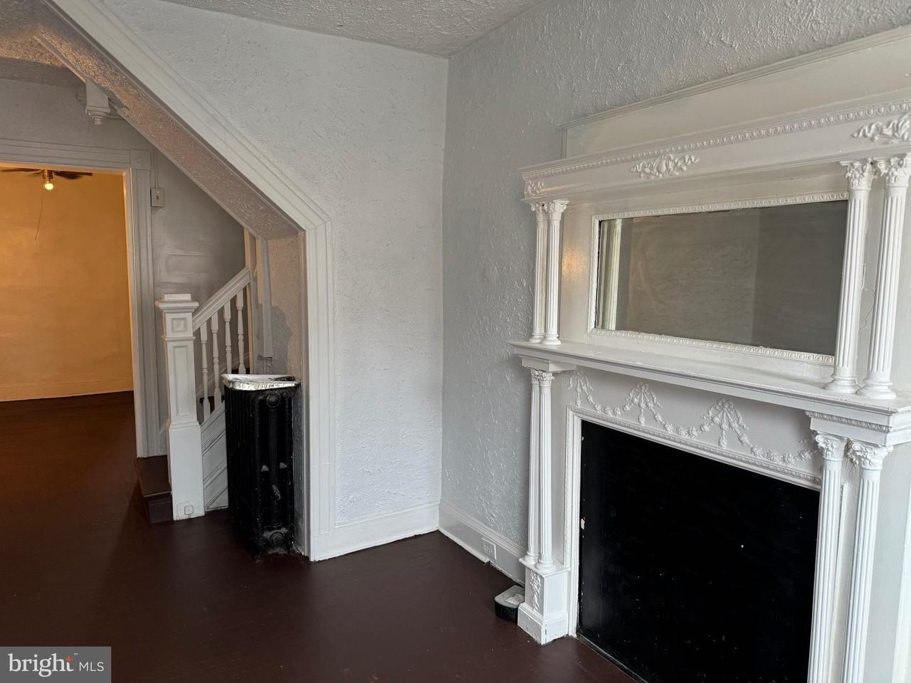 537 Sanford Pl - Photo 6 of 26