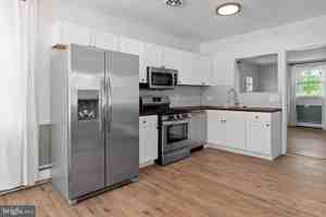 featured image of 2305 Pickwick Rd