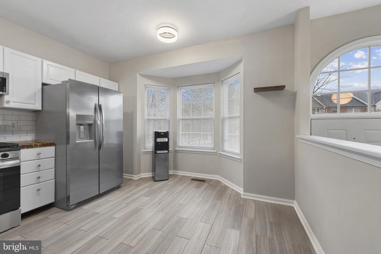 4201 Star Cir - Photo 3 of 30