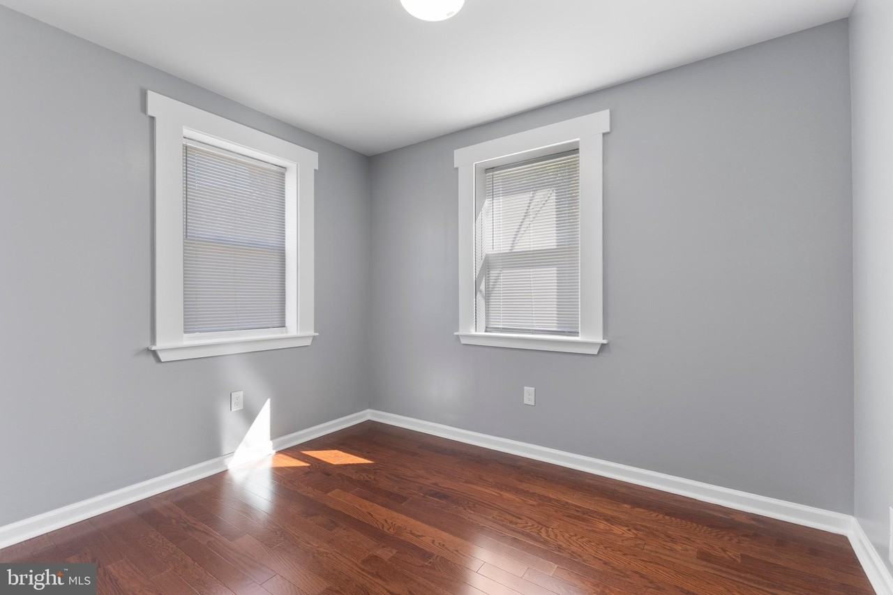 119 N Symington Ave - Photo 5 of 37