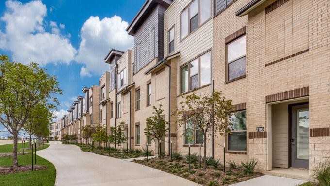 2014 Southside Blvd - Photo 5 of 10