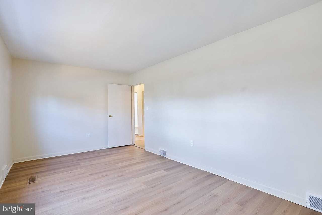 608 S Union Ave Apt B #B - Photo 4 of 20