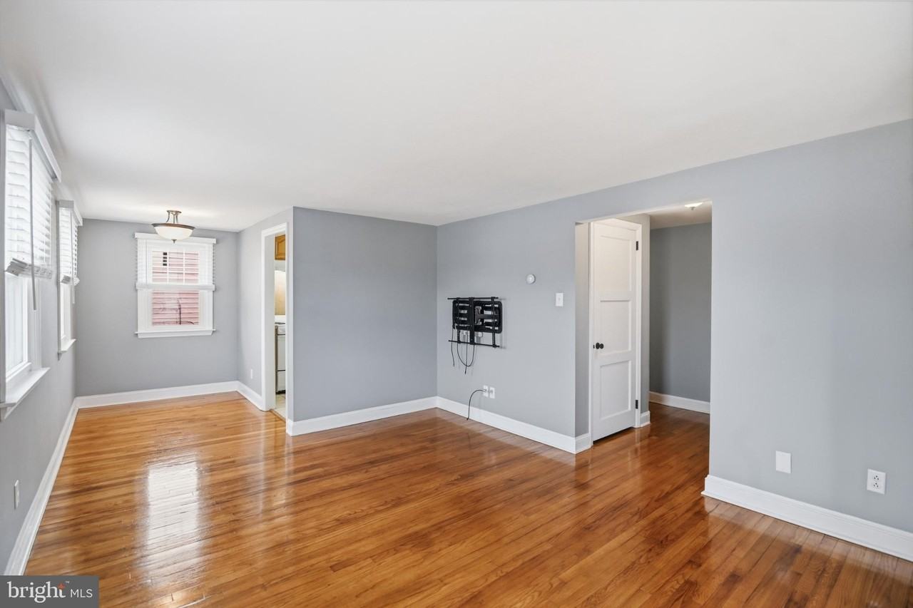 40 Lee St Apt B #B - Photo 7 of 21