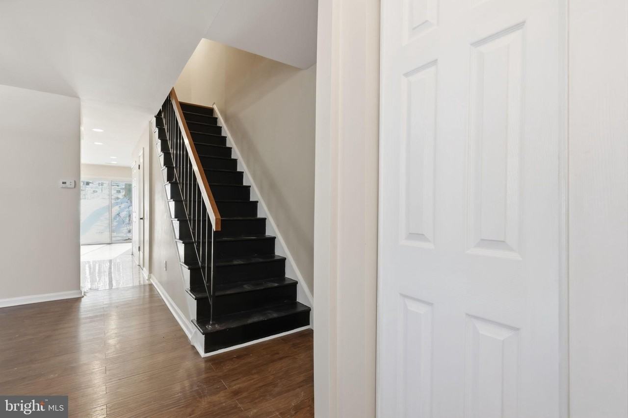 4639 Sands Way - Photo 4 of 27