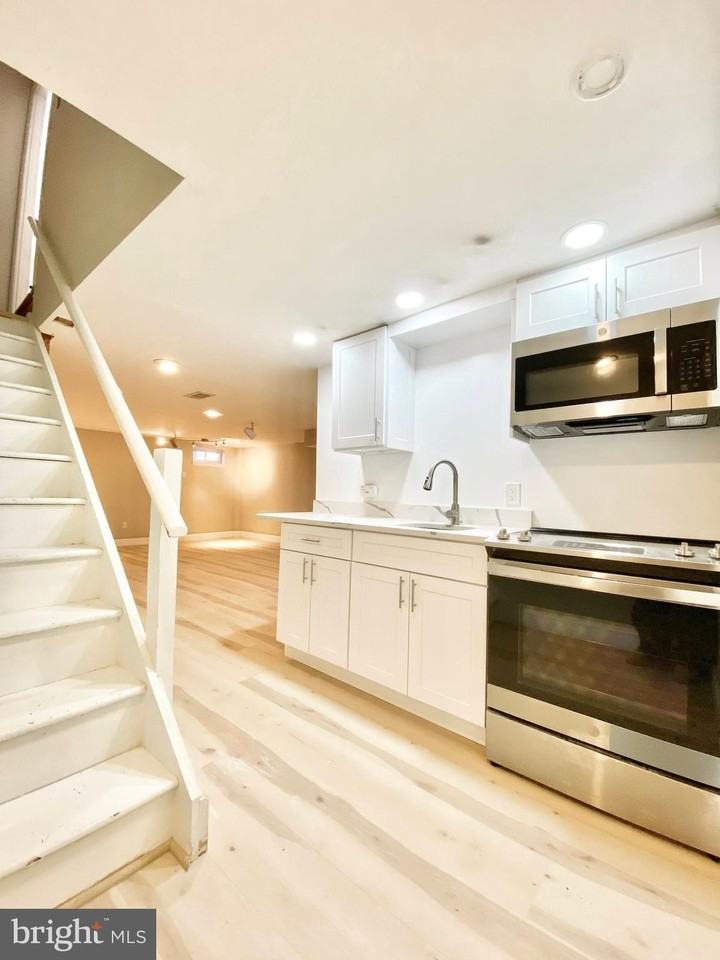 Bishop Dr - Photo 4 of 50