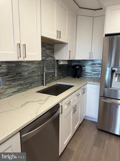 205 Yoakum Pkwy Unit 1710 #1710 - Photo 5 of 40