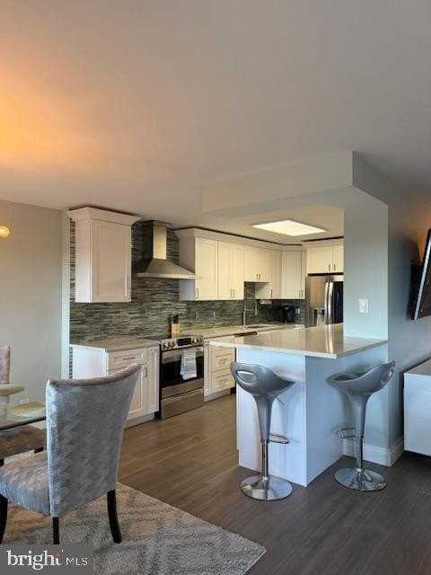 205 Yoakum Pkwy Unit 1710 #1710 - Photo 6 of 40