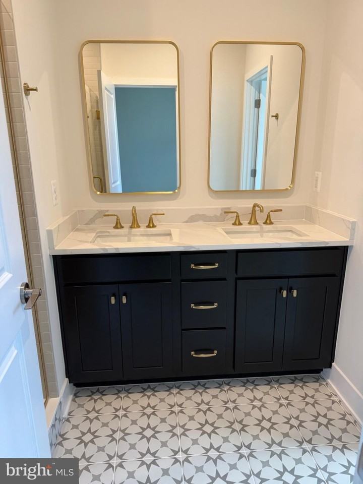 13918 Aviation Pl - Photo 6 of 14