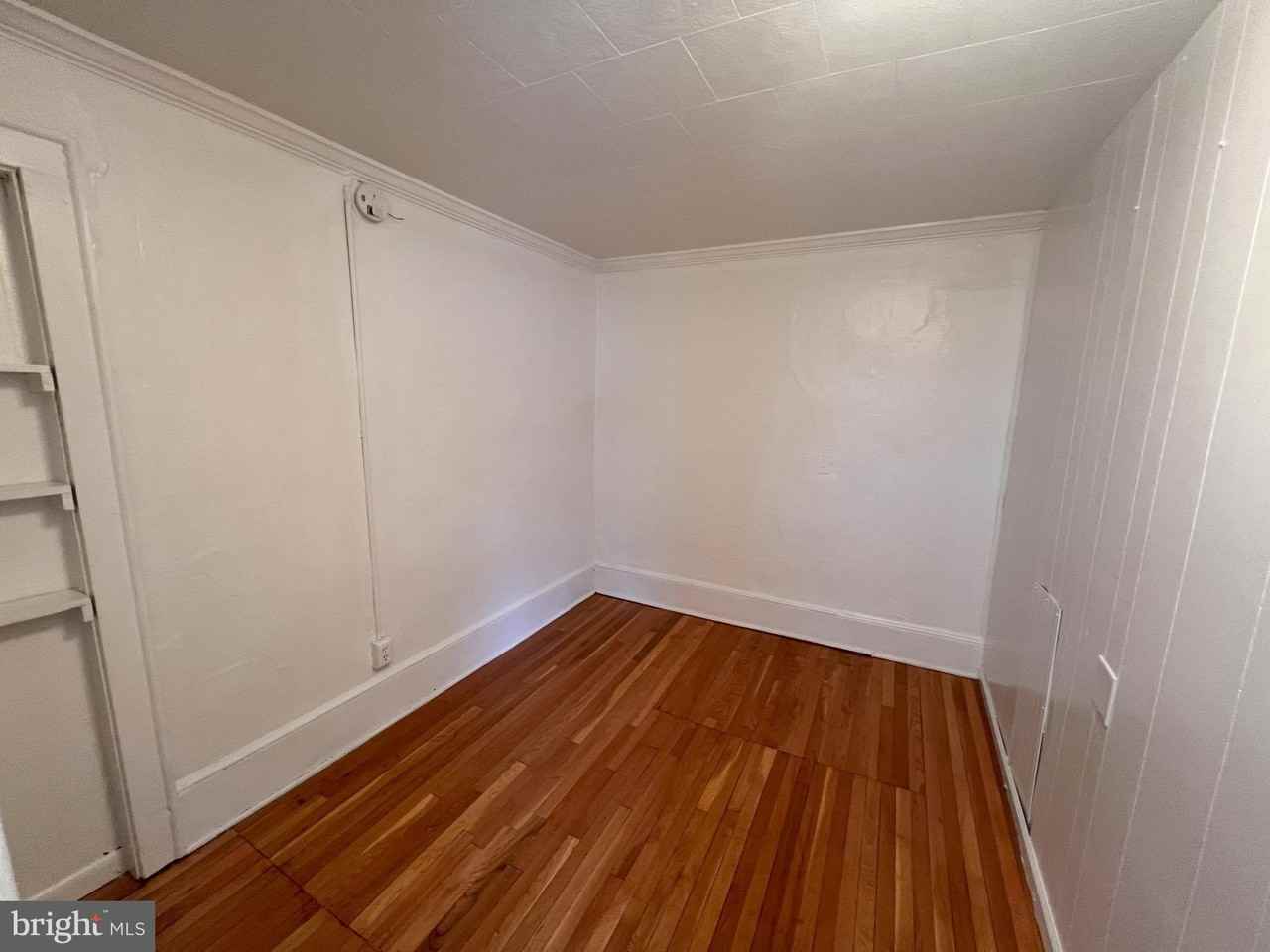 318 S Braddock St Apt 3 #3 - Photo 4 of 5