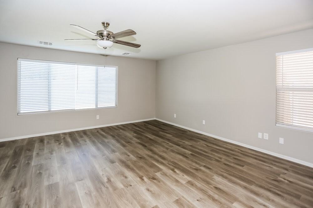 12116 W Range Mule Dr - Photo 4 of 17