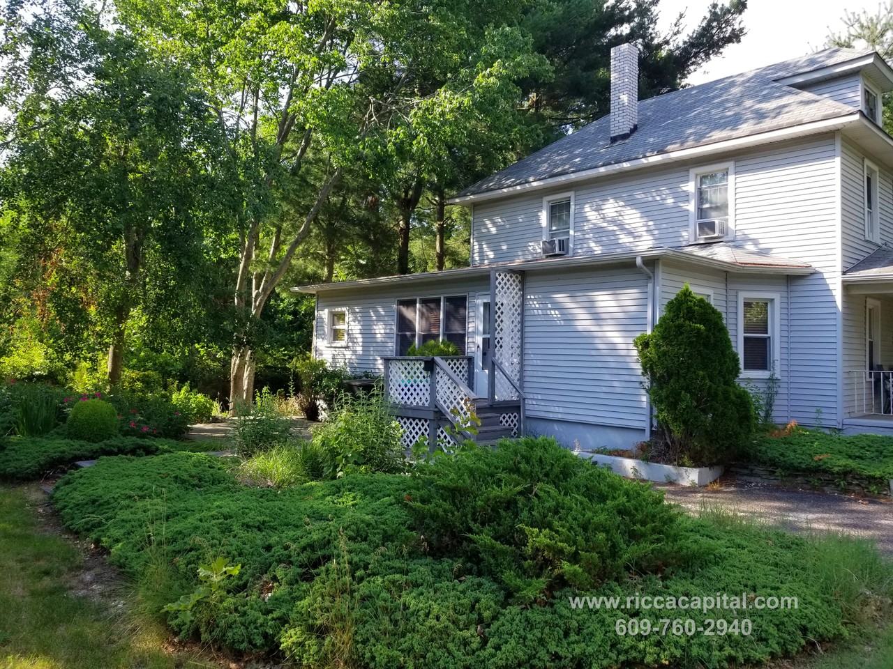 507 Wilbur AveAPT 2 #2 - Photo 7 of 7