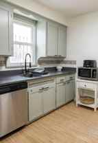 Halle Dr - Photo 1 of 1