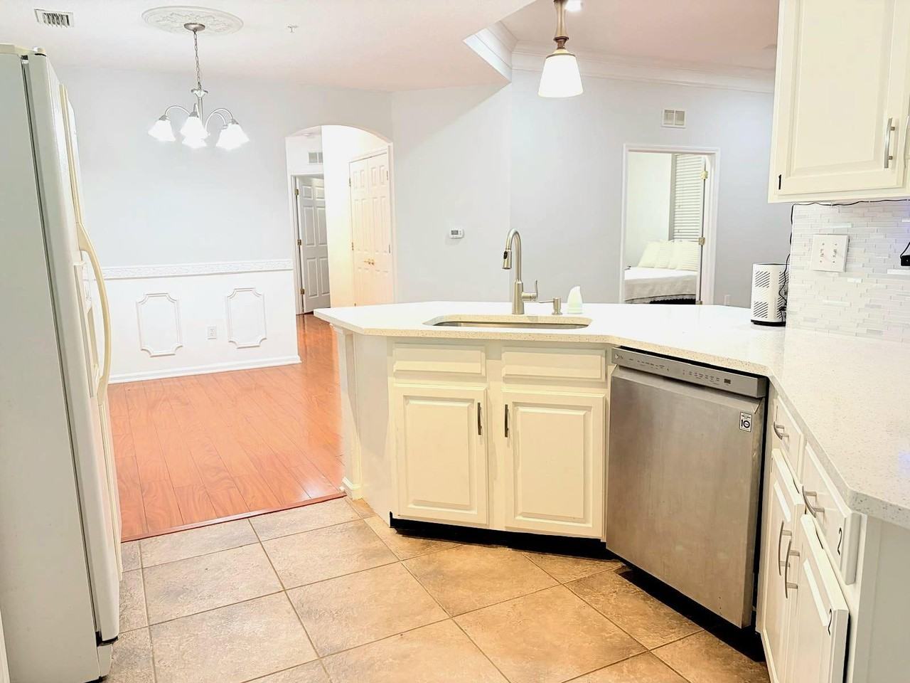 Oakleaf Plantation Pkwy - Photo 3 of 11