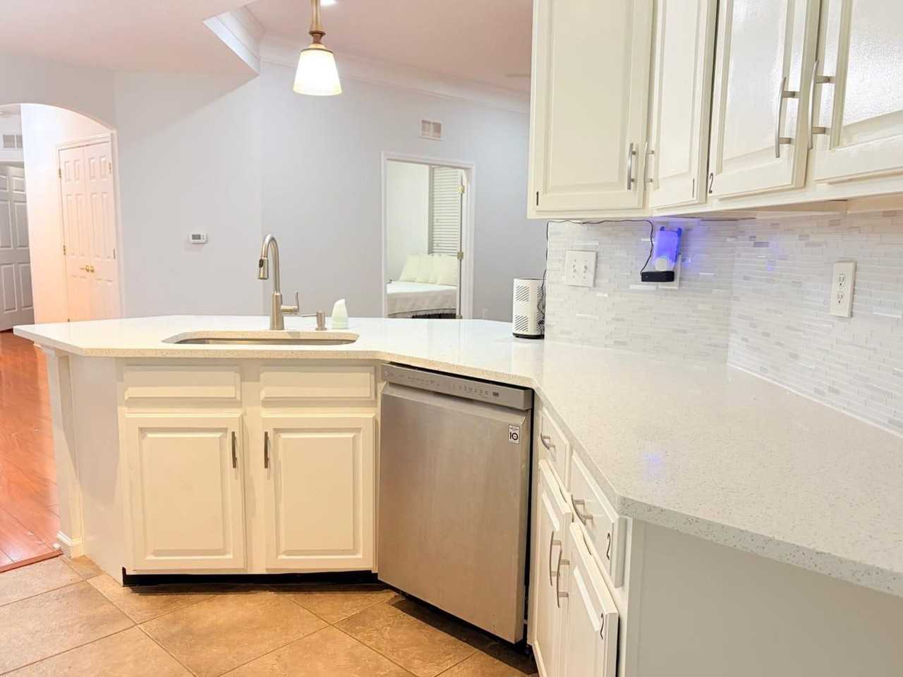 Oakleaf Plantation Pkwy - Photo 5 of 11