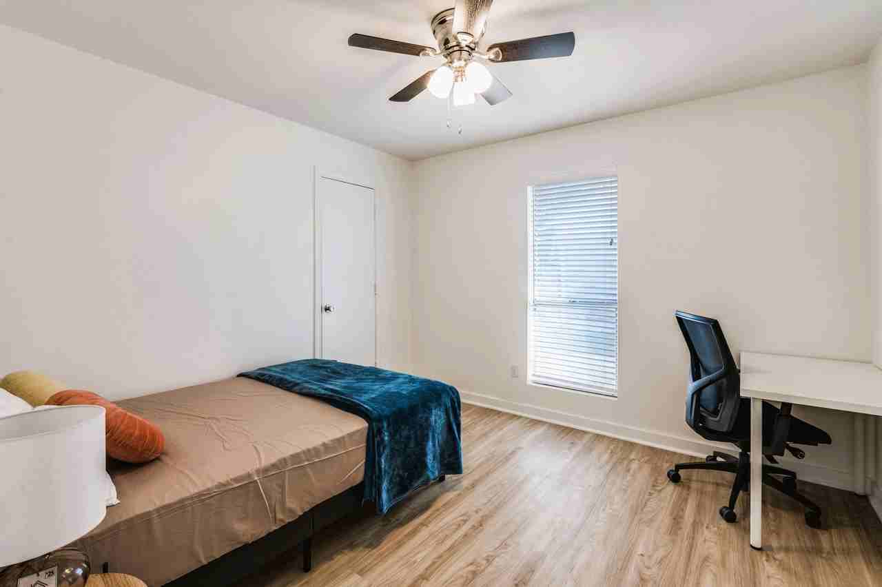 Louisville Dr - Photo 6 of 14