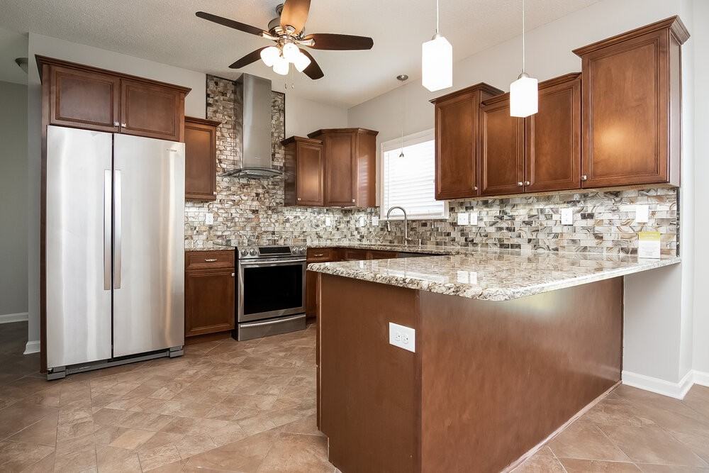 6808 Forrest Cir - Photo 6 of 15