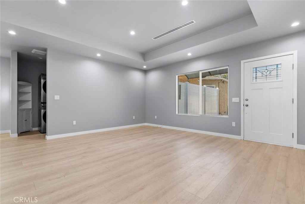 14420 Judd St - Photo 2 of 18