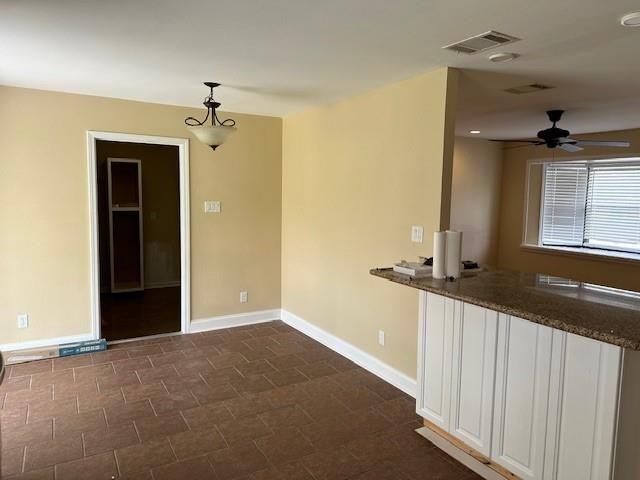 2124 Dupont Dr - Photo 6 of 15