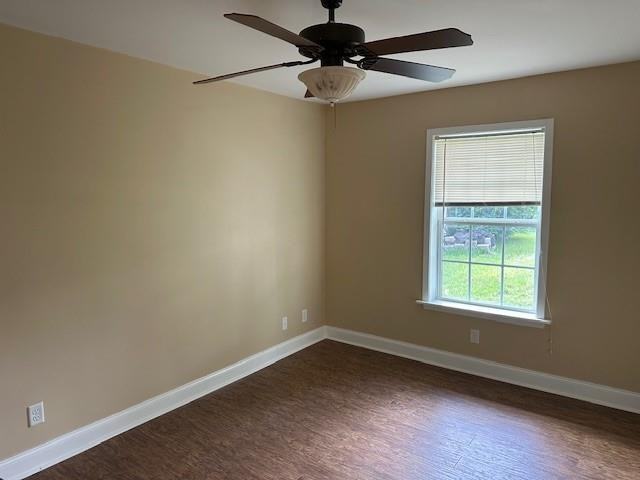 2124 Dupont Dr - Photo 7 of 15