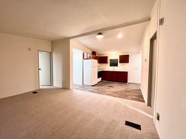 413 Elm Ln - Photo 4 of 16