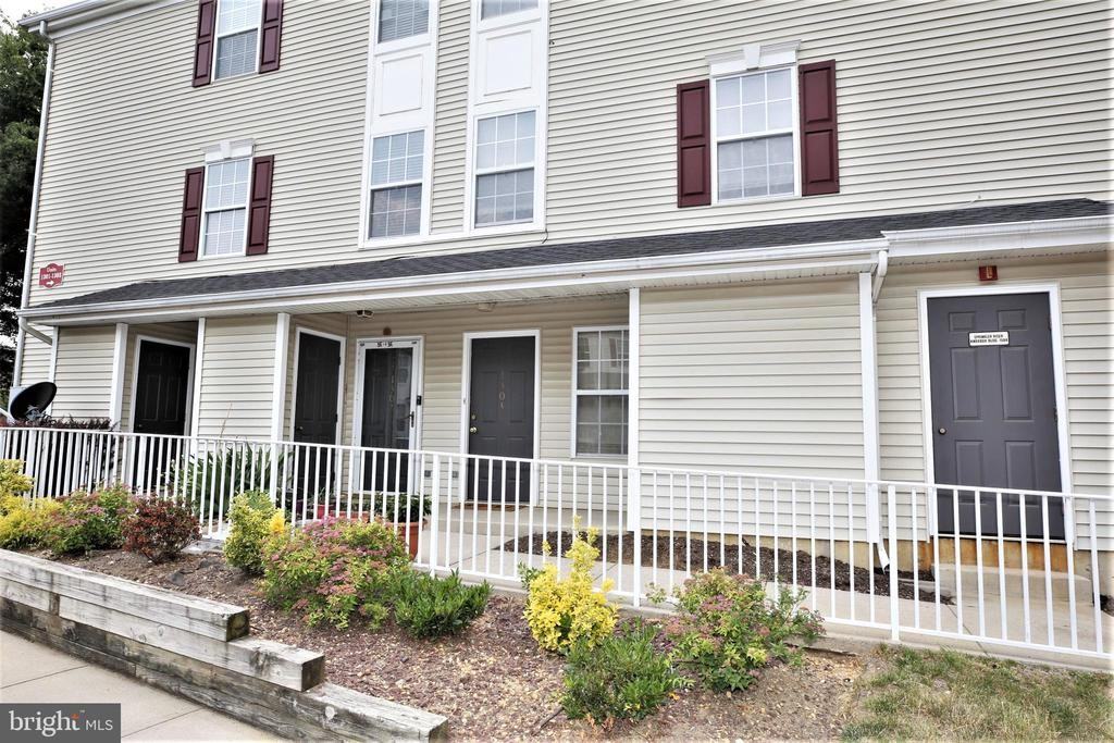 1303 Blossom Cir ##D - Photo 4 of 31