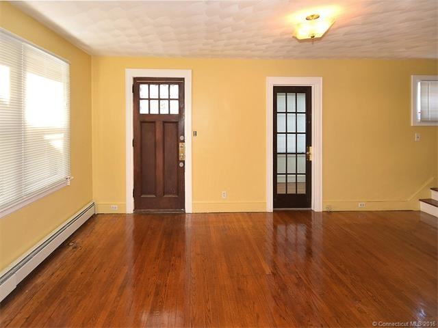 1016 Blue Hills Ave - Photo 3 of 25