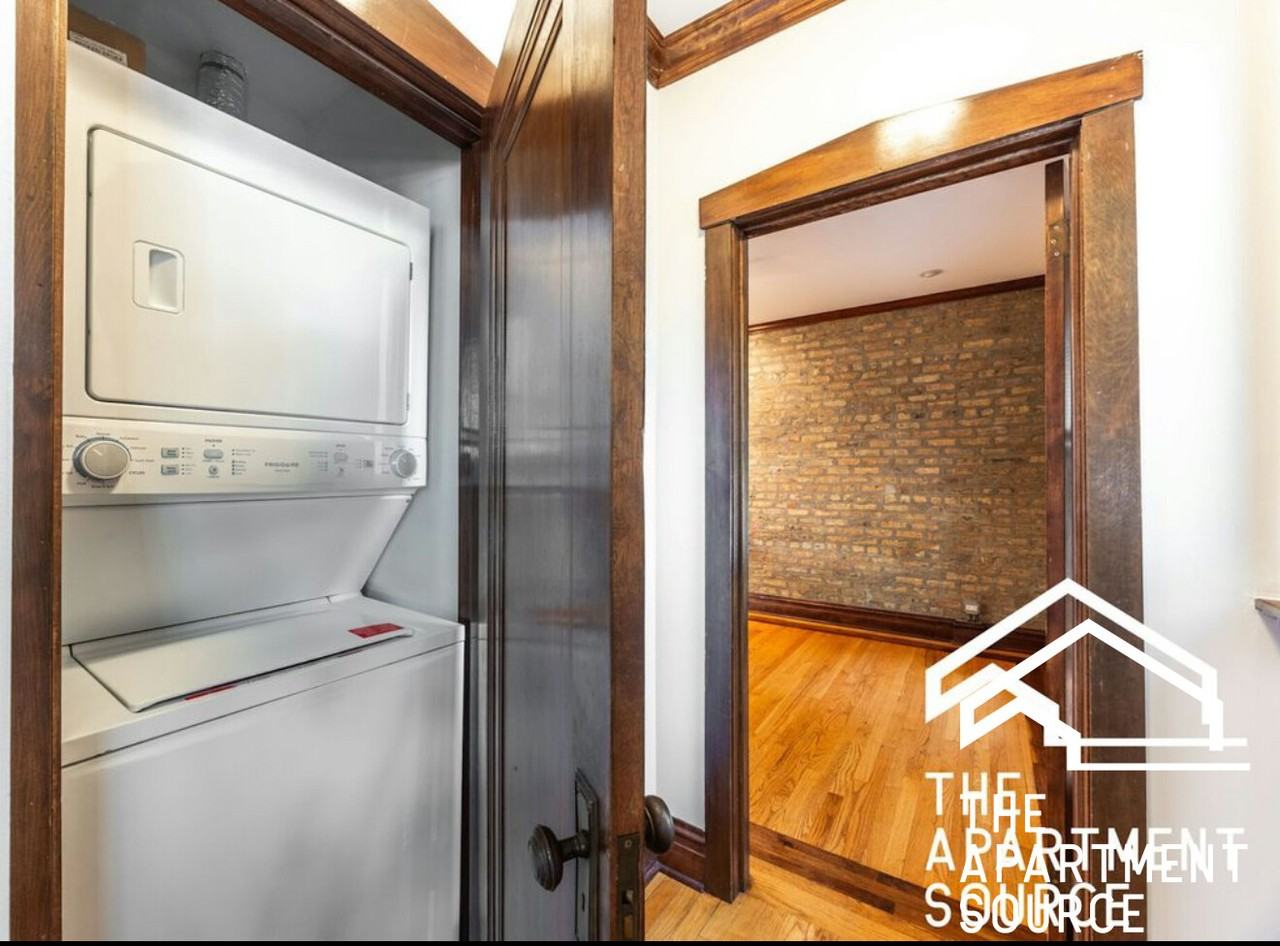 4305 N Richmond St #2N - Photo 2 of 9