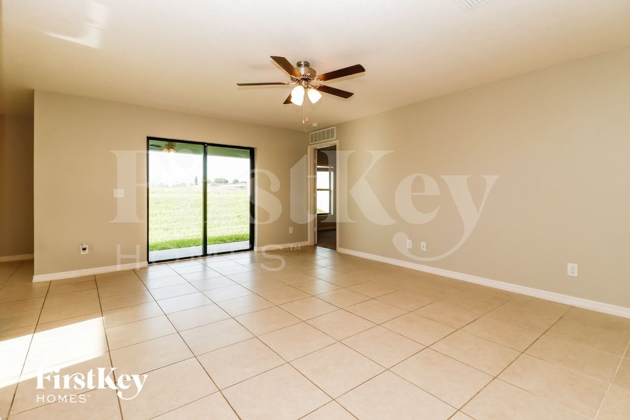 1875 Amber Sweet Cir - Photo 2 of 15