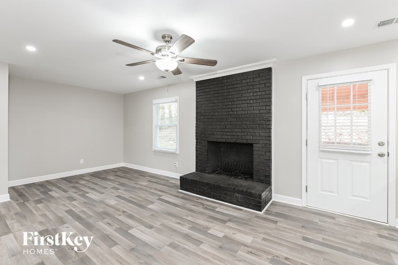 946 Hargett Ct - Photo 7 of 15