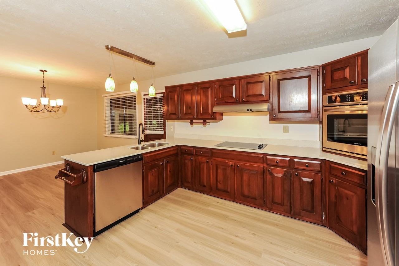 1829 E Gate Dr - Photo 6 of 14