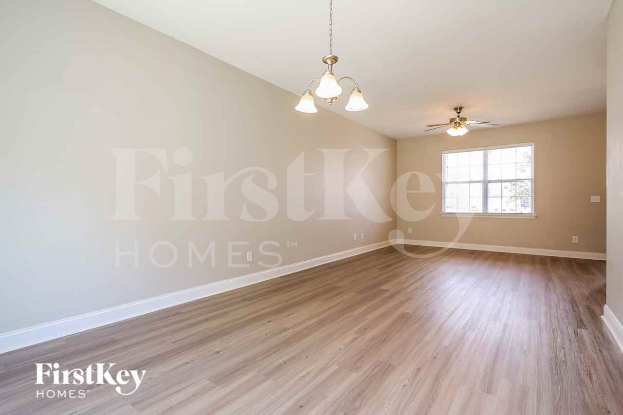 7840 Expedition Dr - Photo 6 of 15