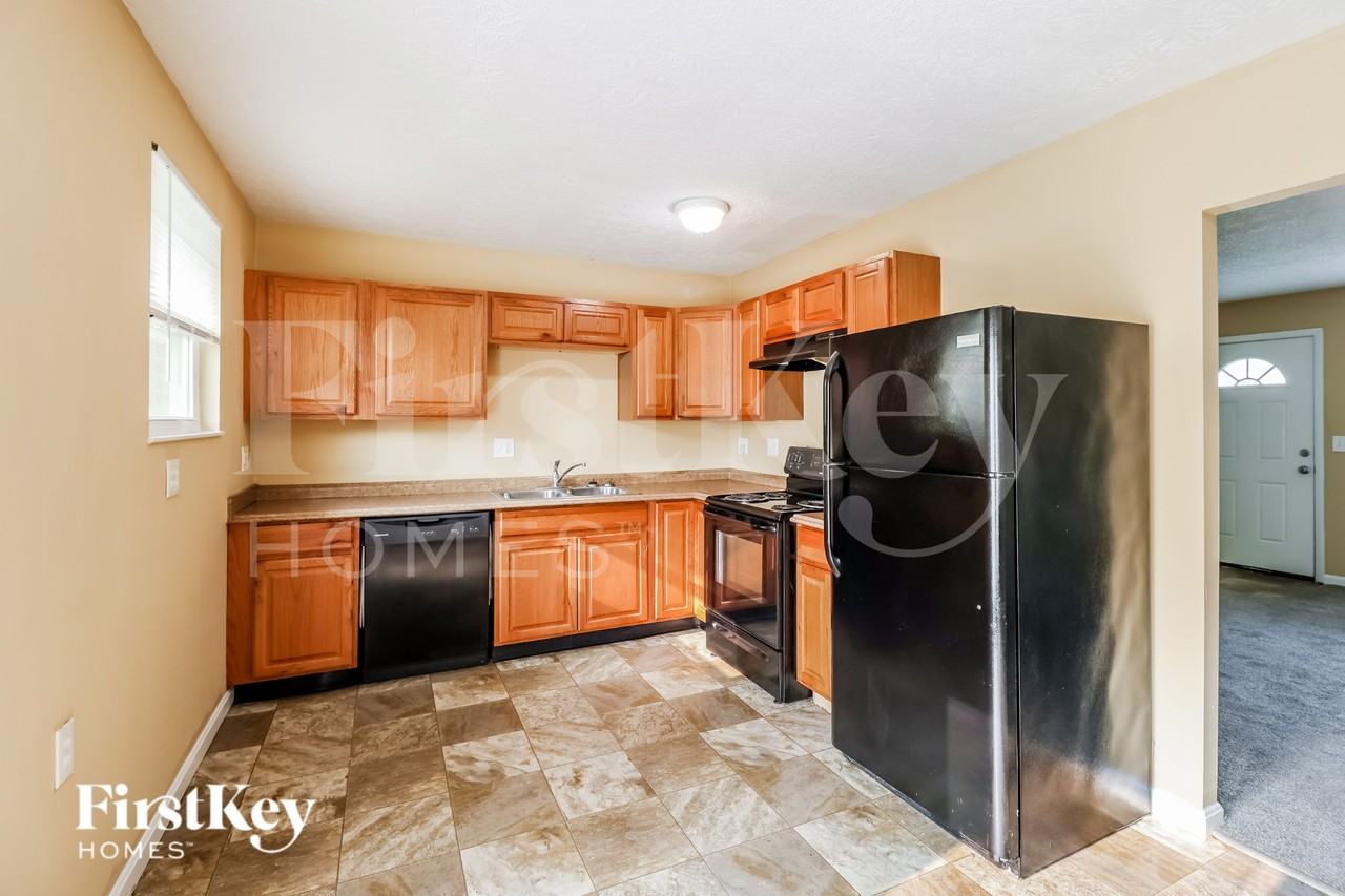 10288 October Dr - Photo 6 of 16