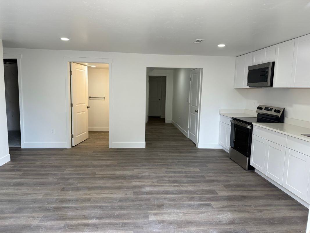 3817 S Buckley Mine Dr - Photo 2 of 11