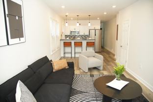 1664 Blaine St - Photo 1 of 1