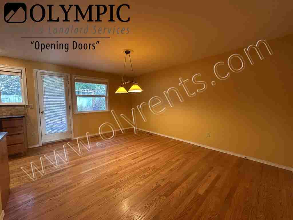 3902 Hillview Ct Nw - Photo 6 of 22