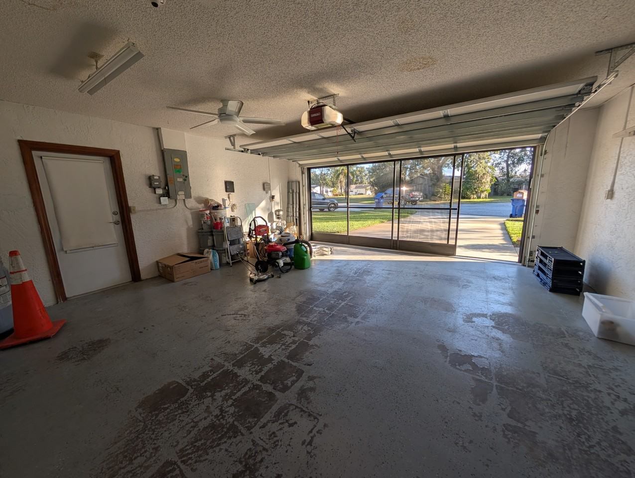 3741 Thornbush Ln - Photo 3 of 38