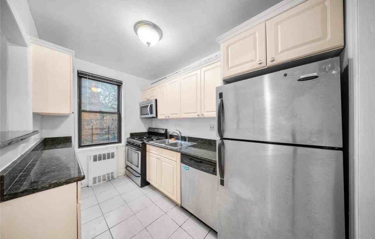 15030 71st Ave #224 - Photo 4 of 7