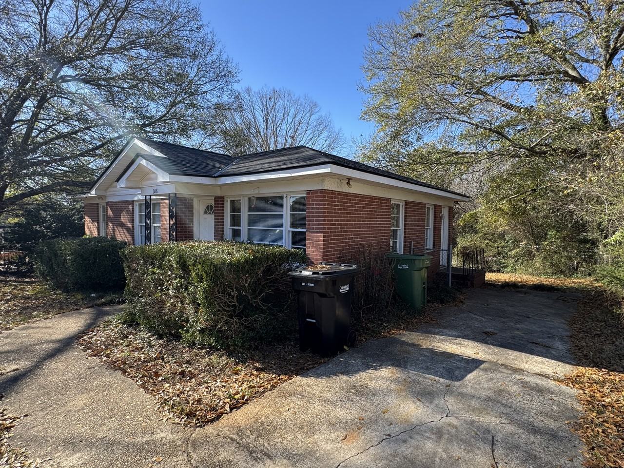 5081 Berry Ave - Photo 2 of 14