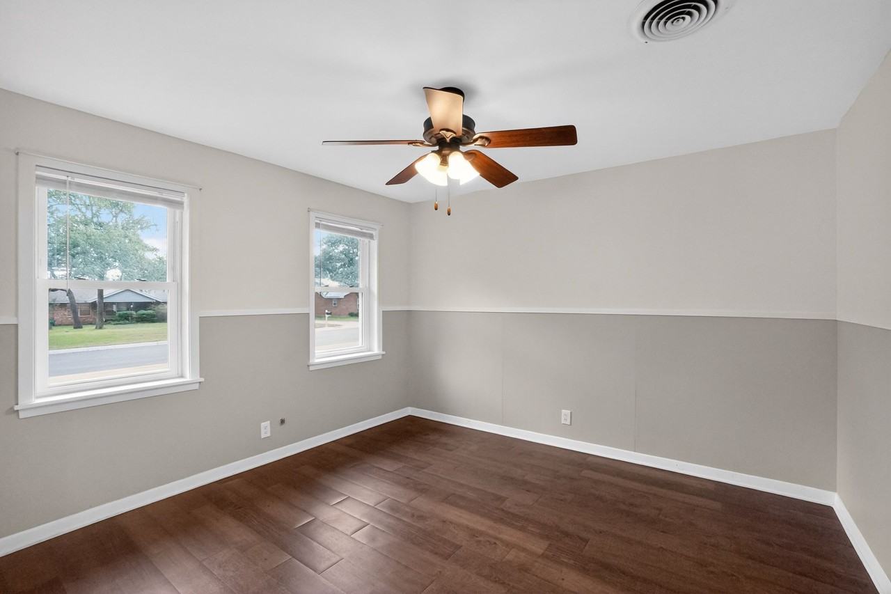 105 Shannon Ln - Photo 4 of 15