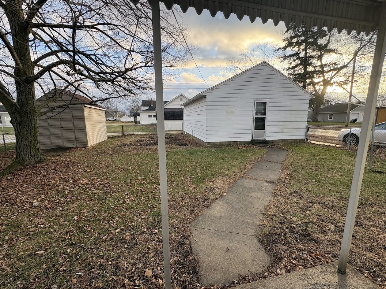 244 Wayne St - Photo 4 of 21