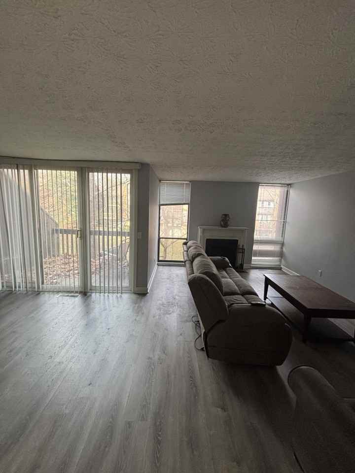 4994 Wintersong Ln #7 - Photo 3 of 40