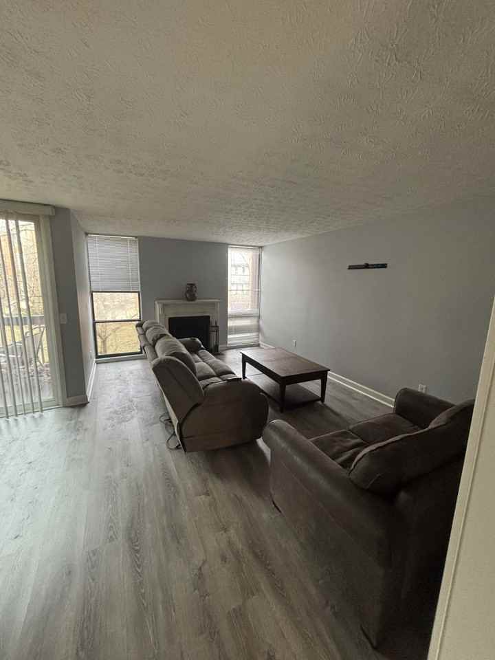 4994 Wintersong Ln #7 - Photo 4 of 40