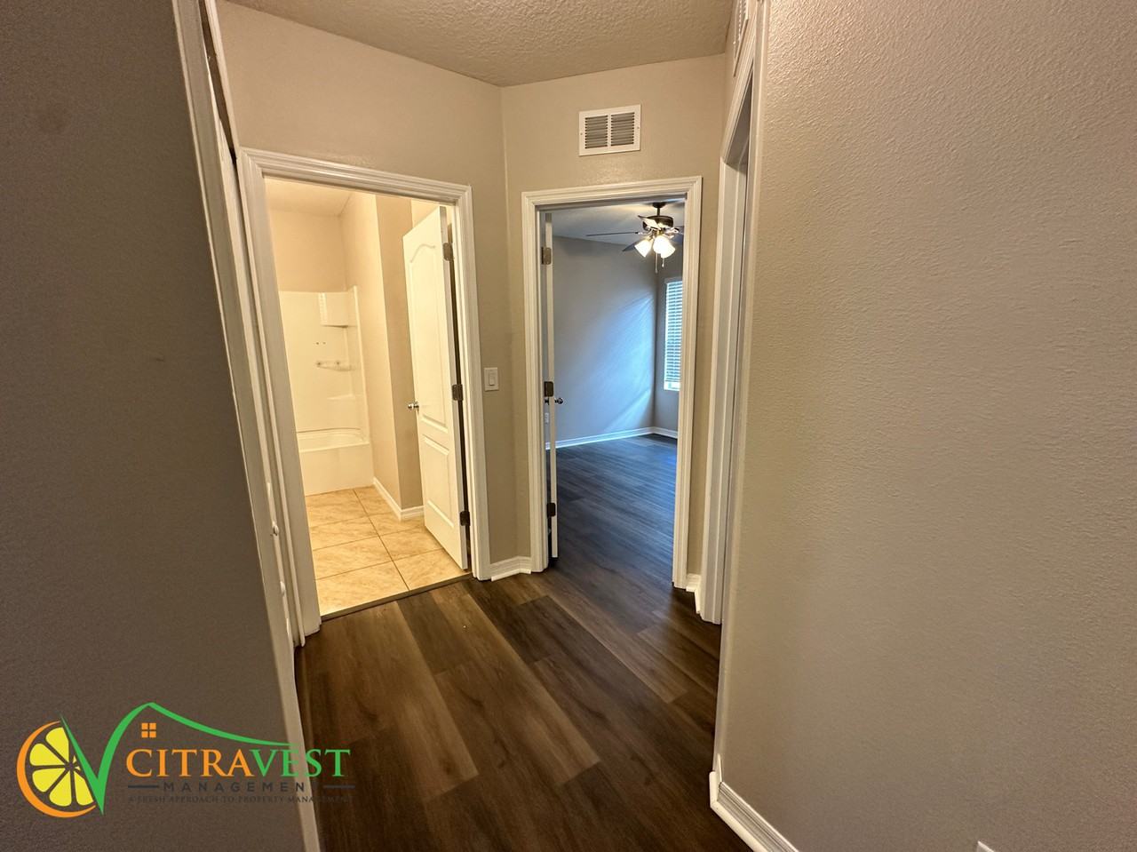 440 Squires Grove Dr - Photo 6 of 19