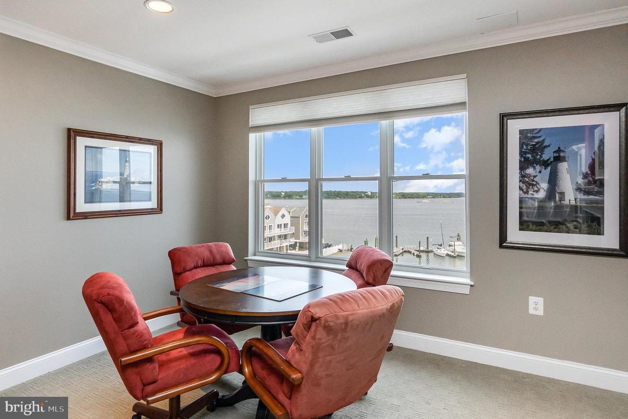 505 Concord St - Photo 3 of 6