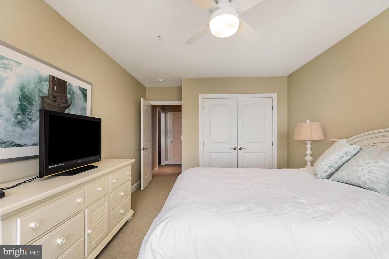 505 Concord St - Photo 5 of 6