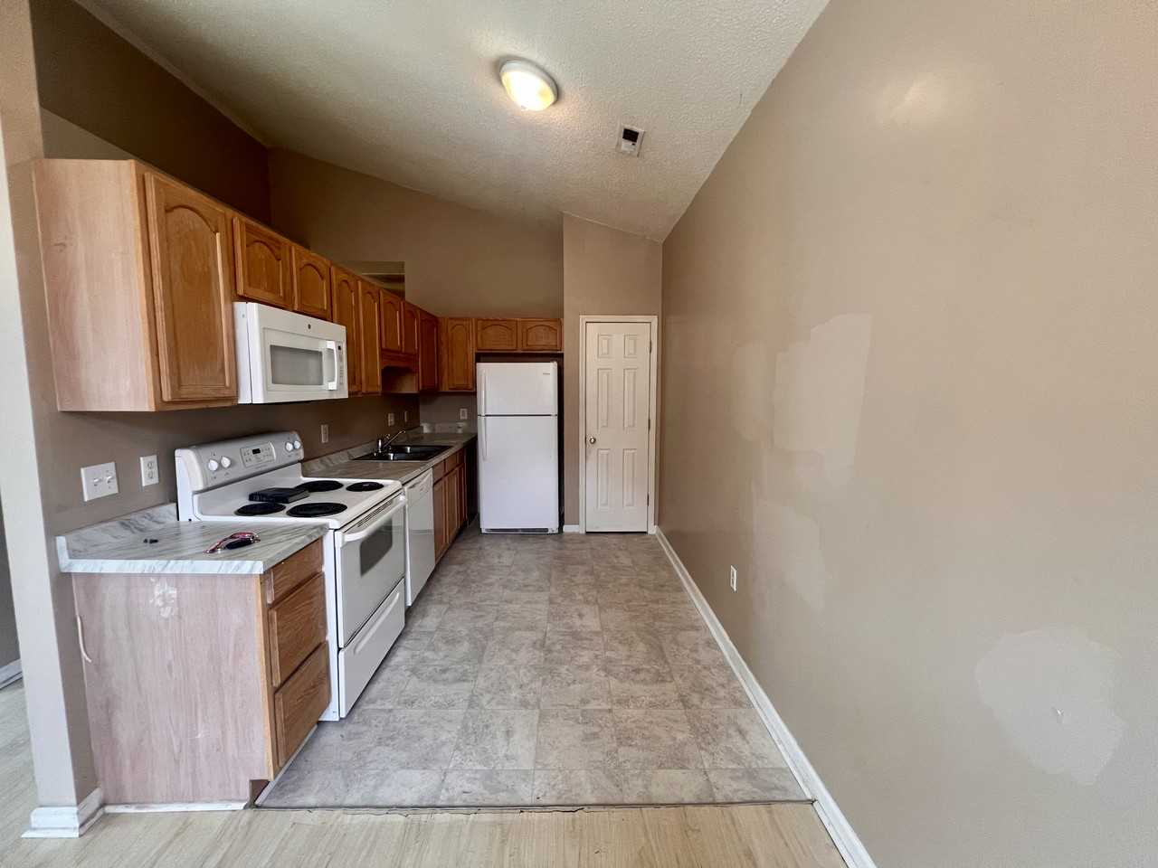 507 Alder St #5 - Photo 4 of 18