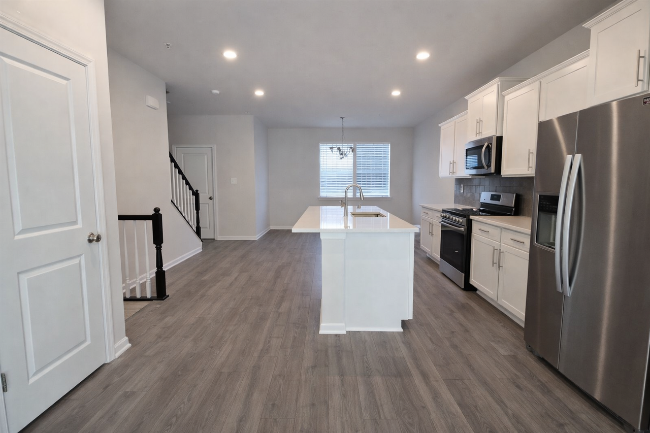 8706 Cherrybark Rd - Photo 7 of 21